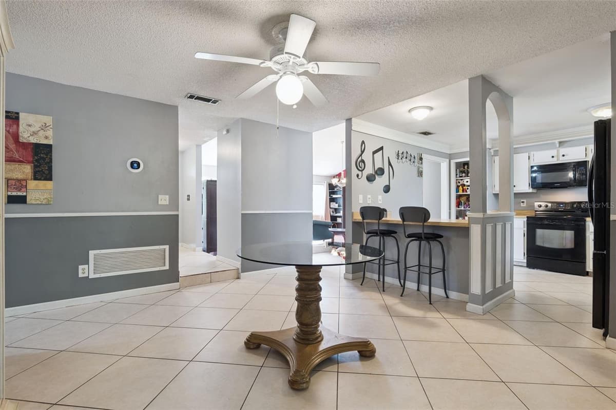 971 WAVERLY DRIVE — photo 16 of 31