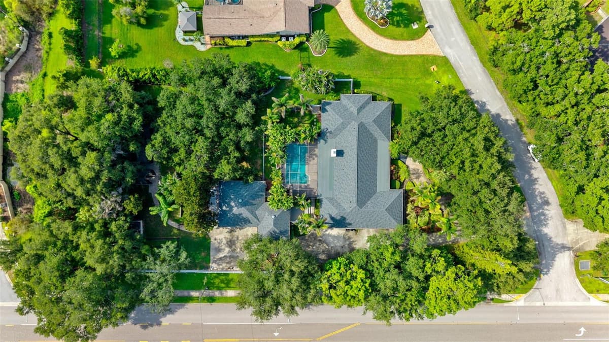 2109 MEADOW BROOK DRIVE — photo 59 of 62