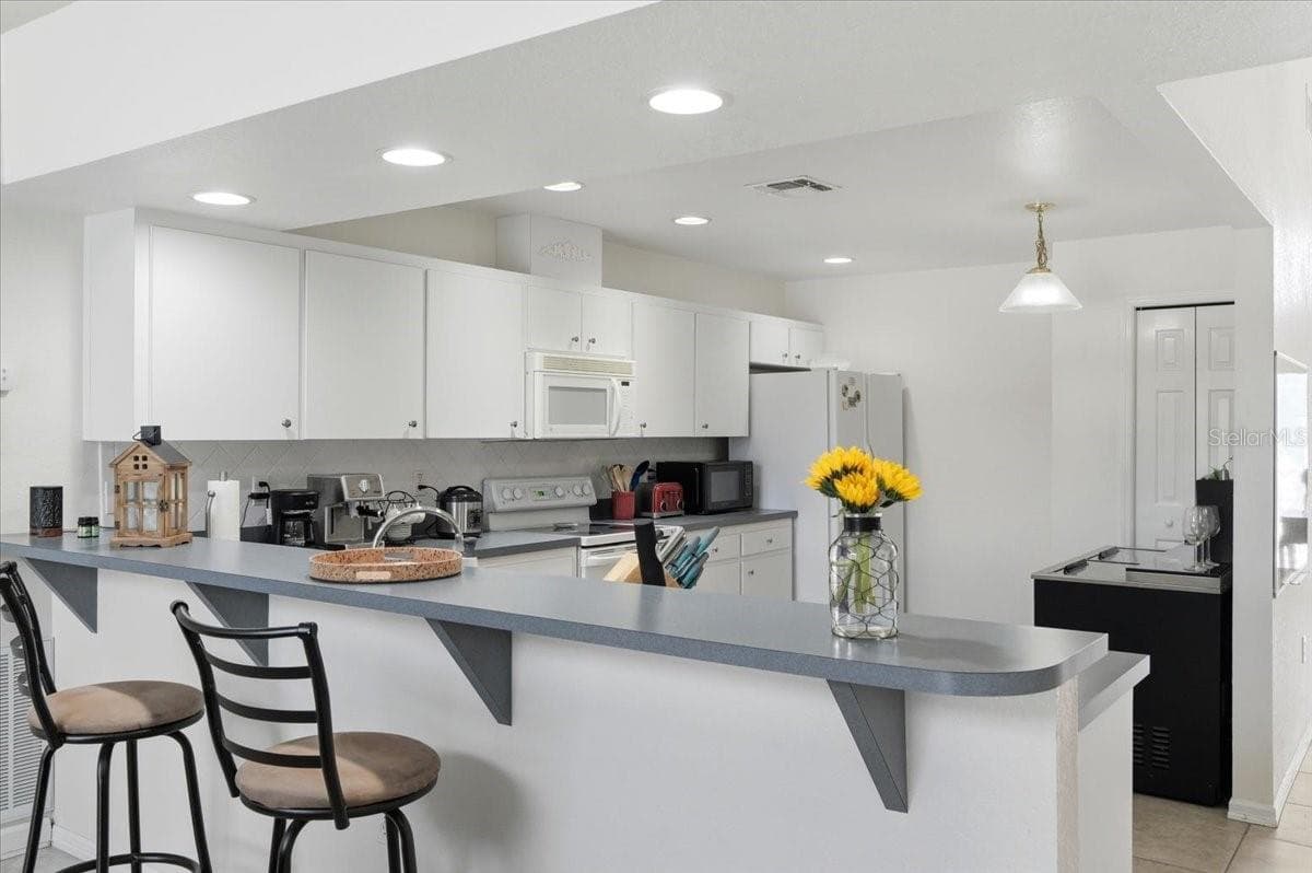 6312 PROMINENCE POINT DRIVE — photo 19 of 58