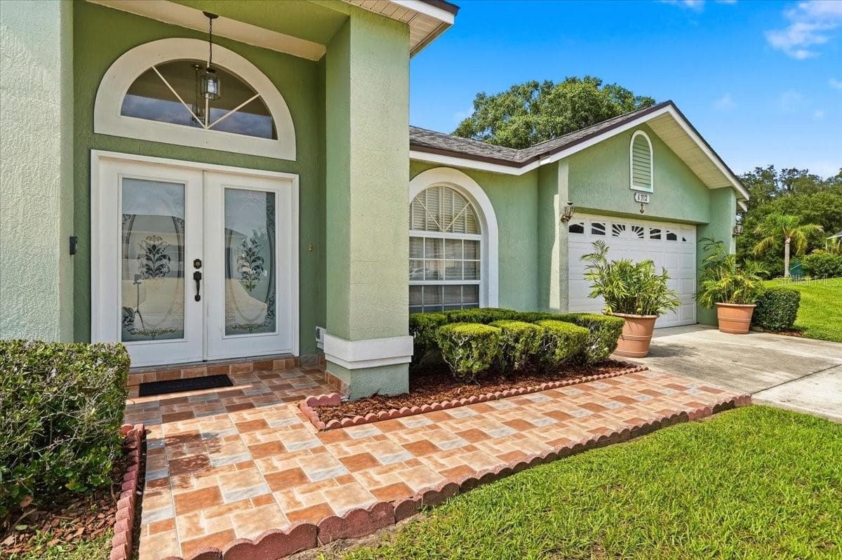 6312 PROMINENCE POINT DRIVE — photo 8 of 58