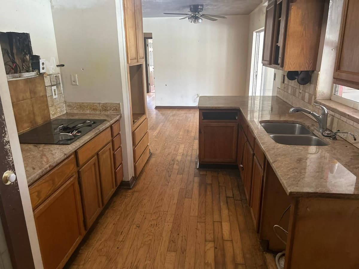 1749 HAVERHILL DRIVE — photo 9 of 20