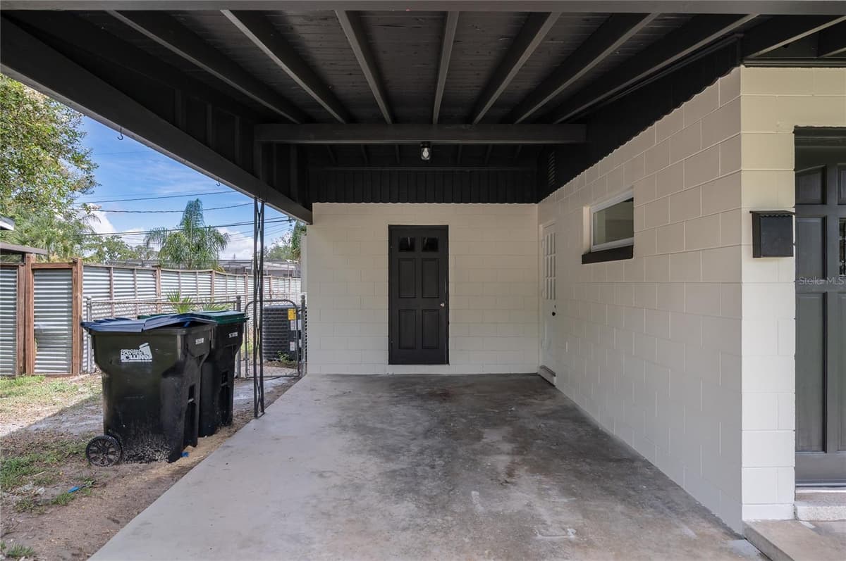 3733 SURREY DRIVE — photo 42 of 54