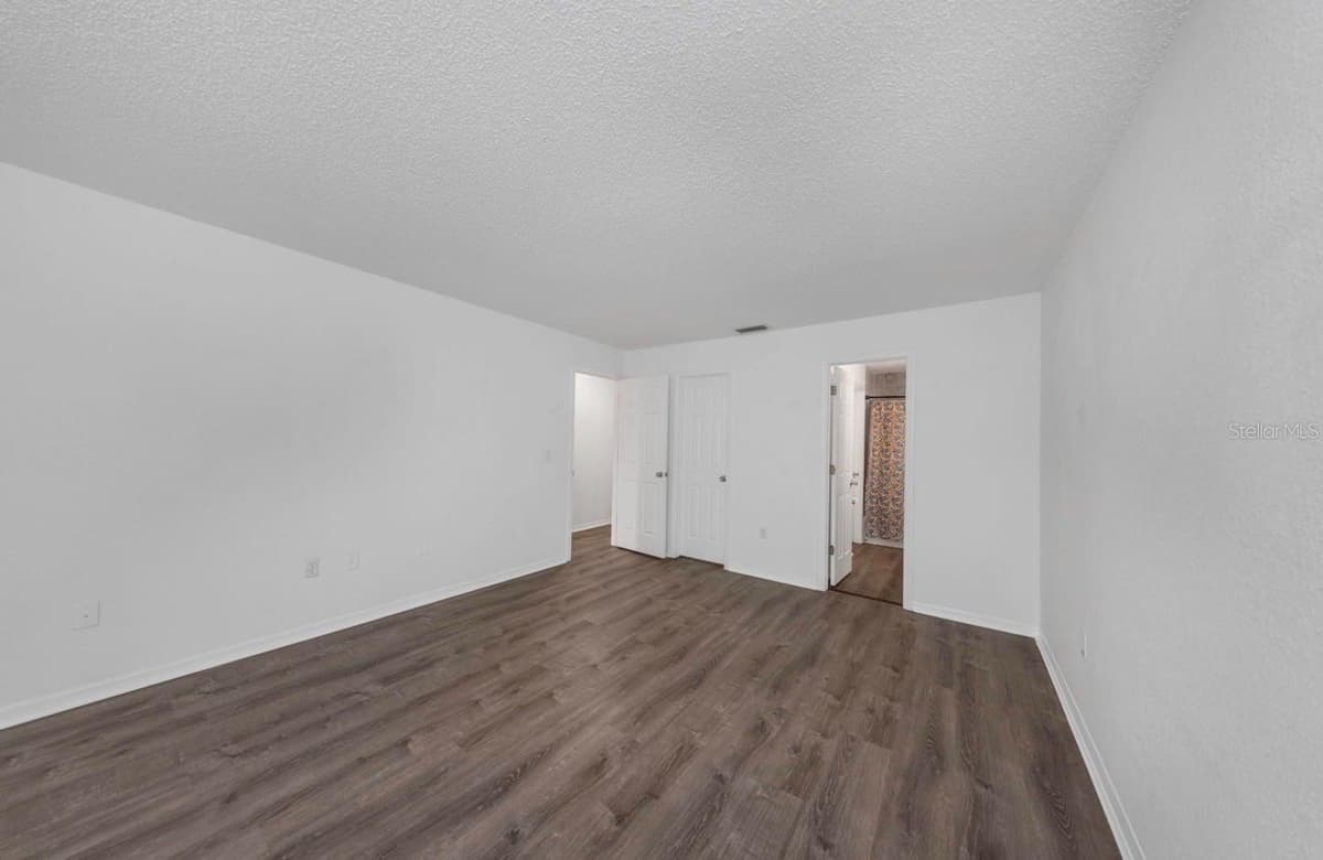 643 HAVEN PLACE — photo 23 of 28