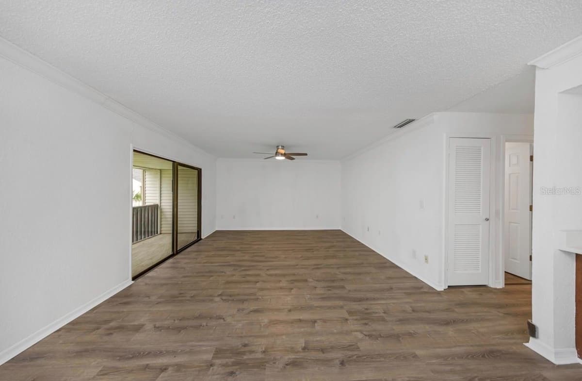643 HAVEN PLACE — photo 6 of 28
