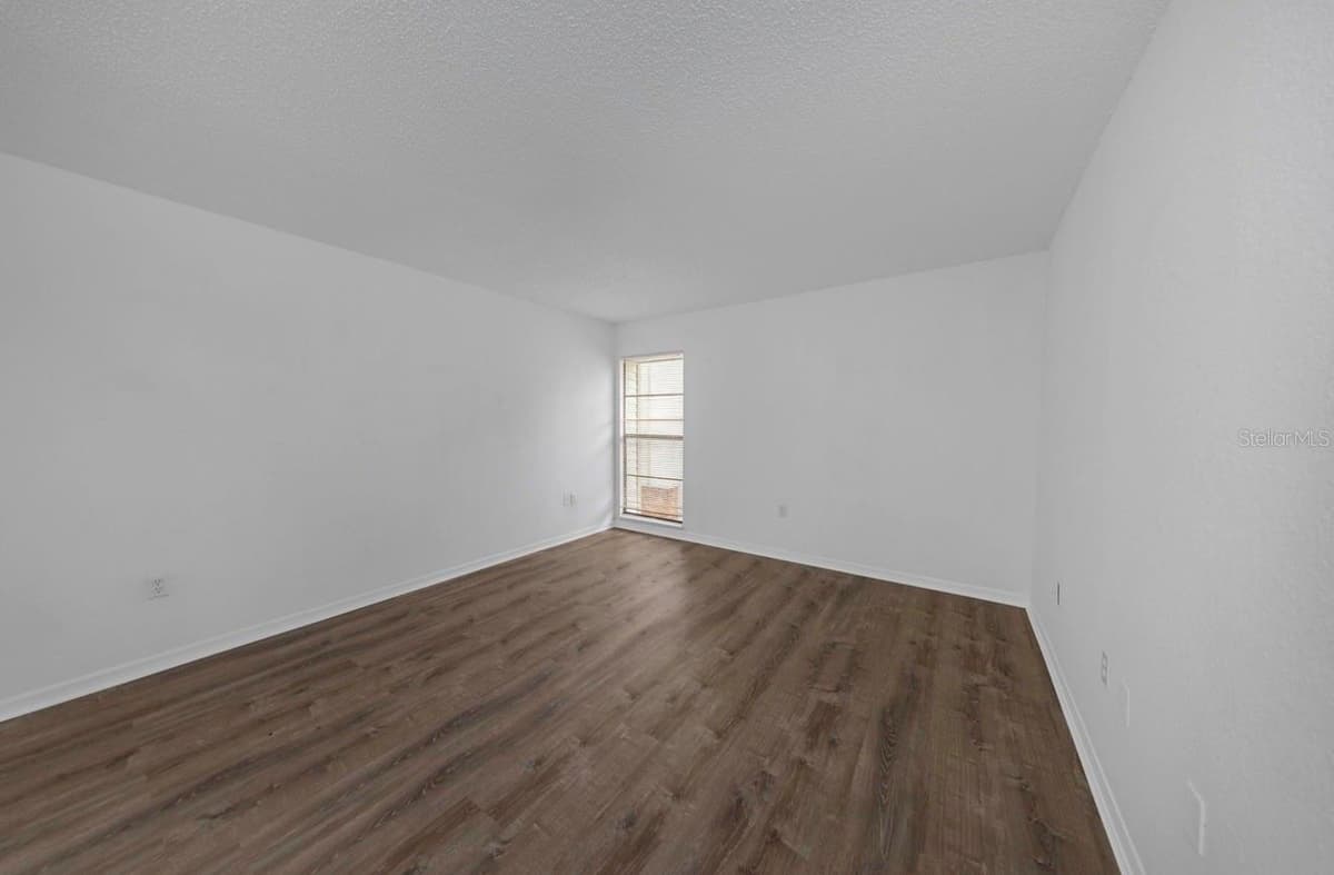643 HAVEN PLACE — photo 20 of 28