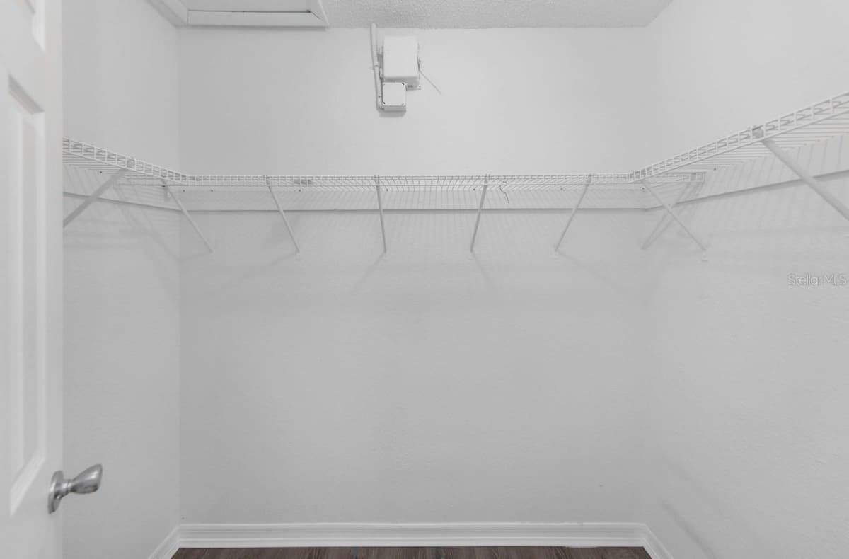 643 HAVEN PLACE — photo 24 of 28
