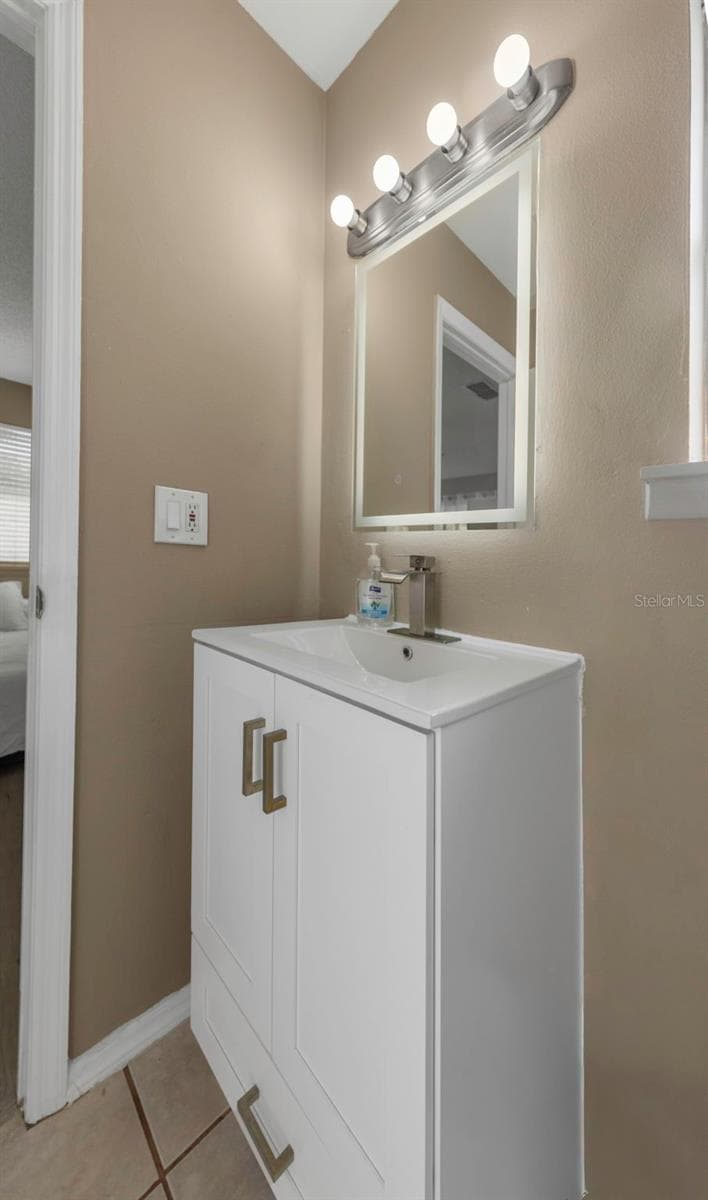3199 PHLOX DRIVE — photo 35 of 45