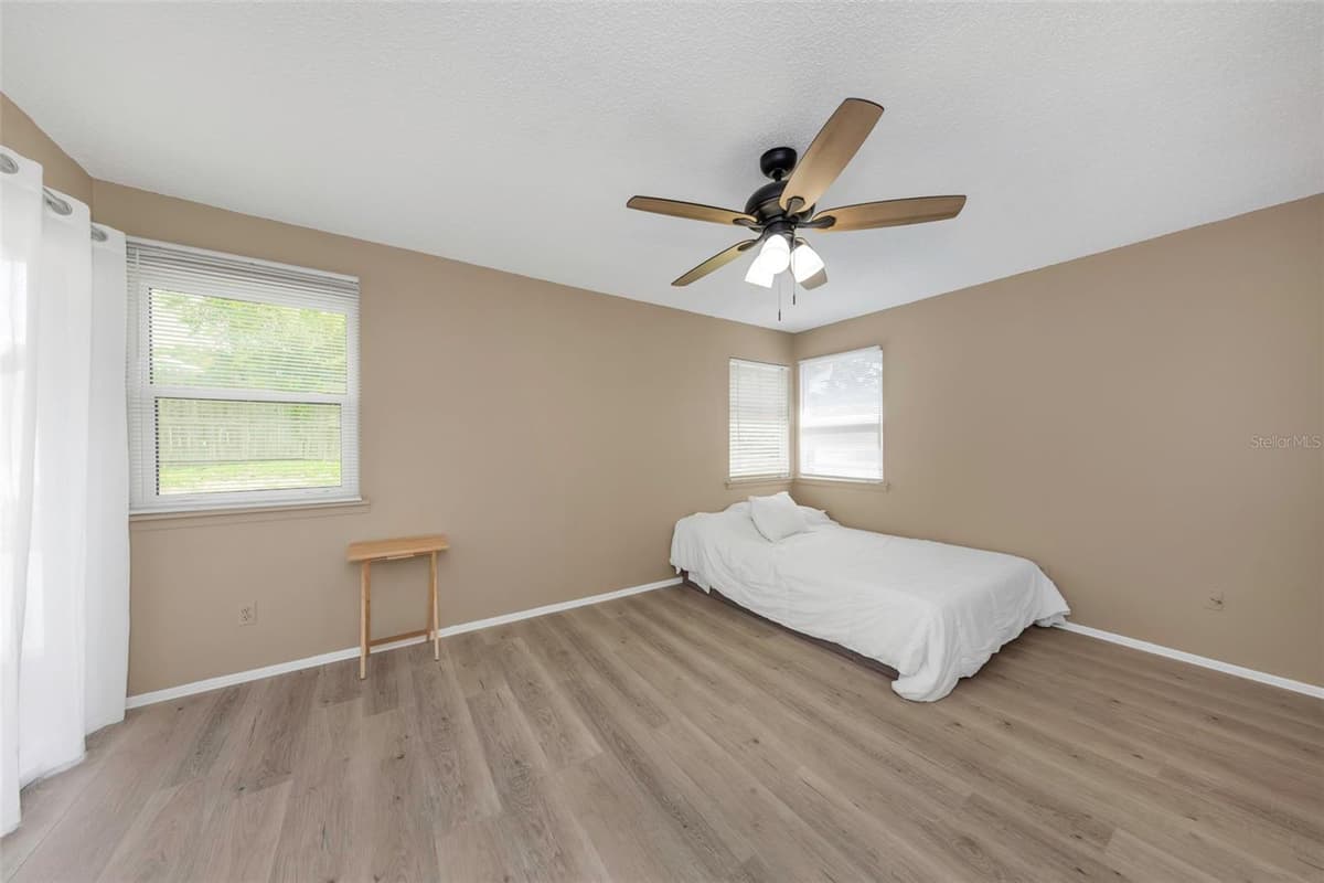 3199 PHLOX DRIVE — photo 29 of 45