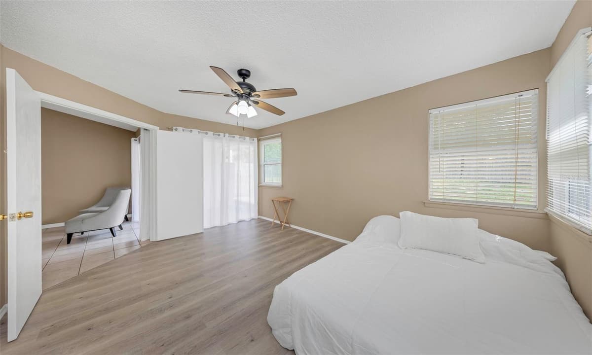 3199 PHLOX DRIVE — photo 32 of 45