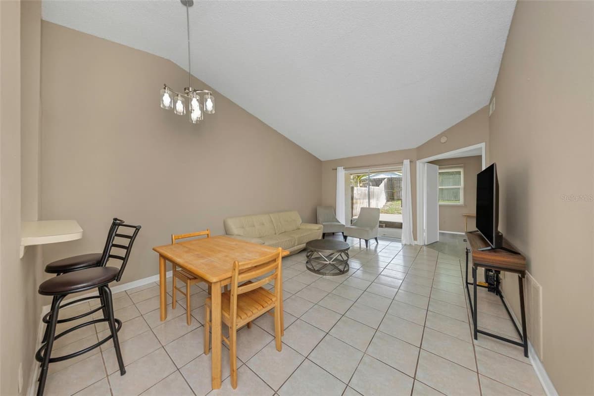 3199 PHLOX DRIVE — photo 28 of 45