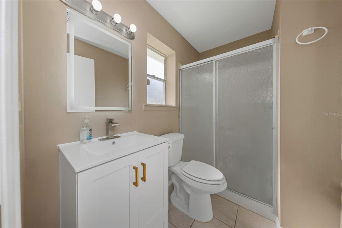 3199 PHLOX DRIVE — photo 34 of 45