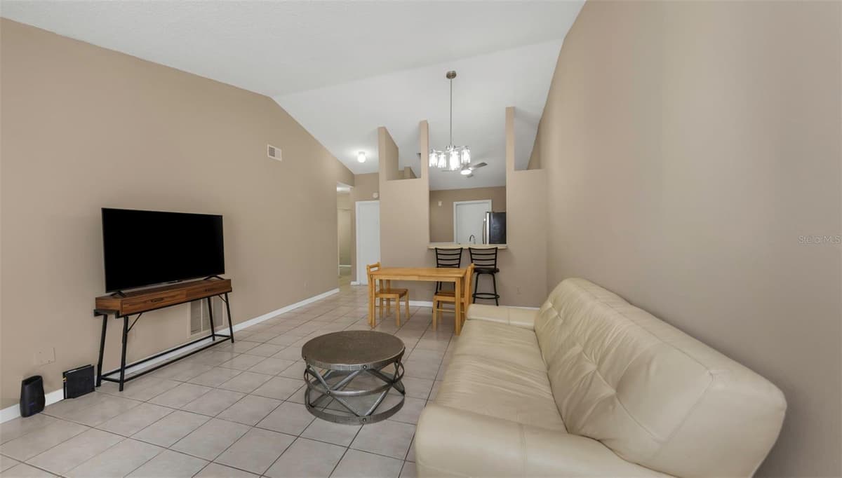3199 PHLOX DRIVE — photo 24 of 45
