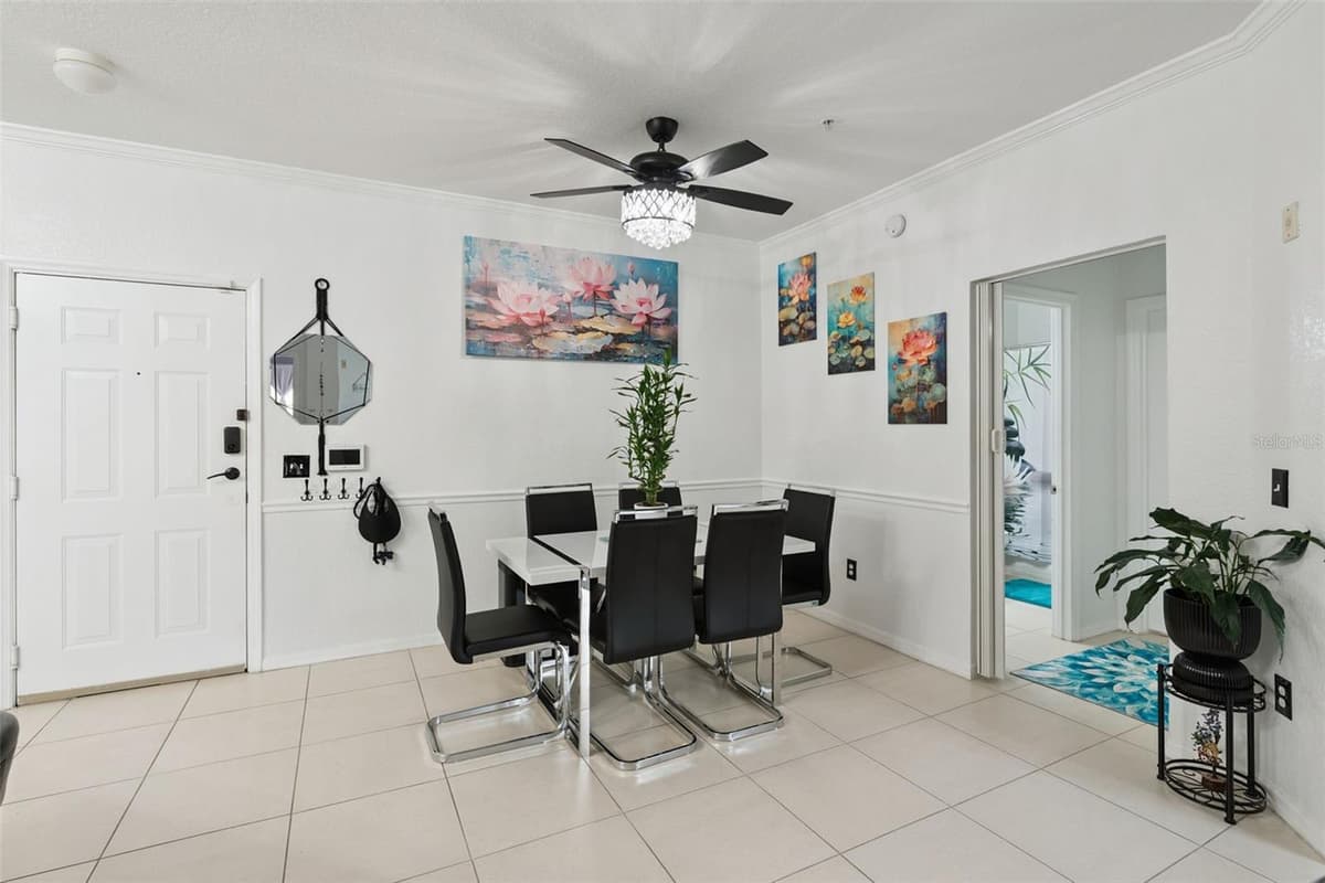 3561 CONROY ROAD — photo 4 of 53