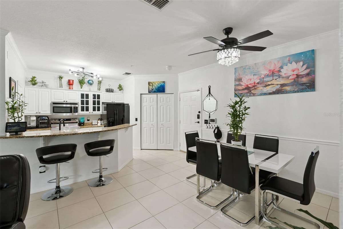 3561 CONROY ROAD — photo 6 of 53