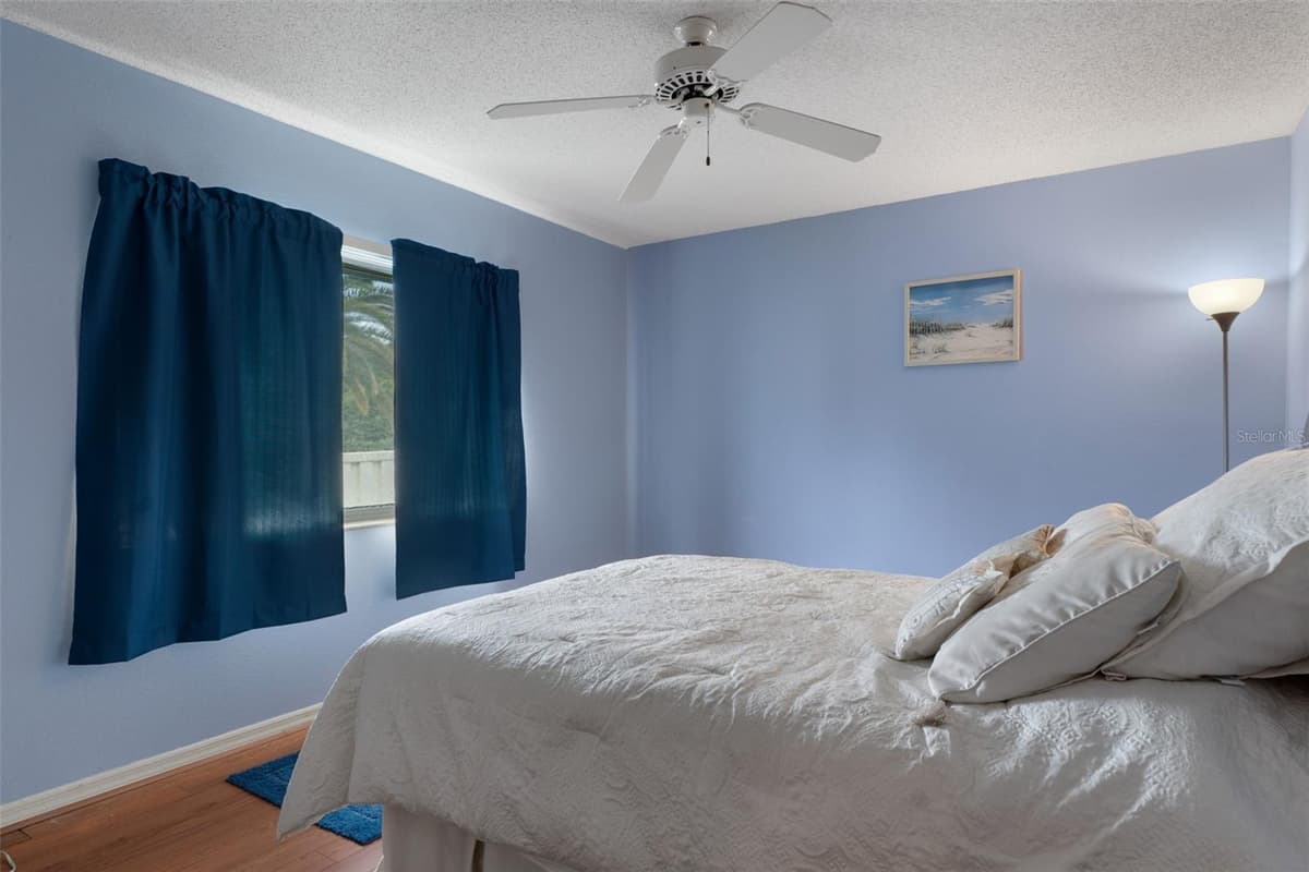 3225 GLENWOOD CIRCLE — photo 34 of 52