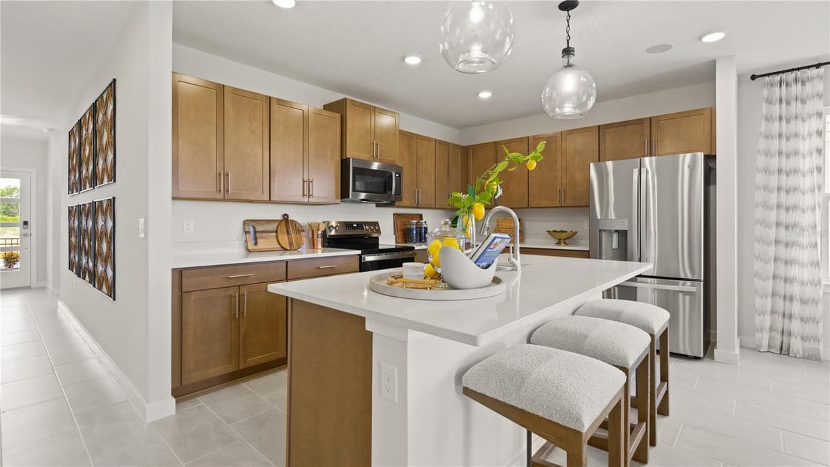 2261 CROWN ROCK BLUFF DRIVE — photo 3 of 8
