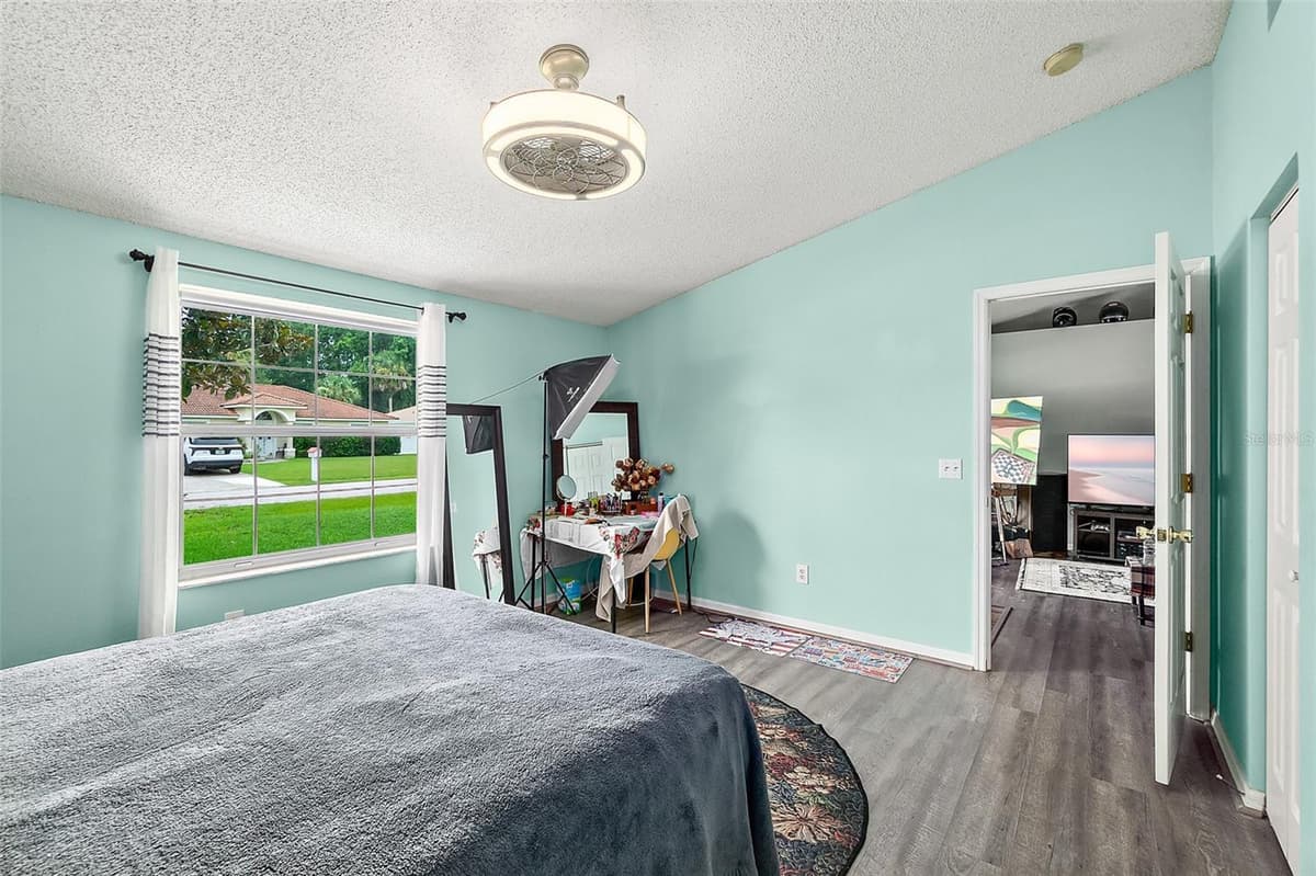17 PINELARK LANE — photo 17 of 29