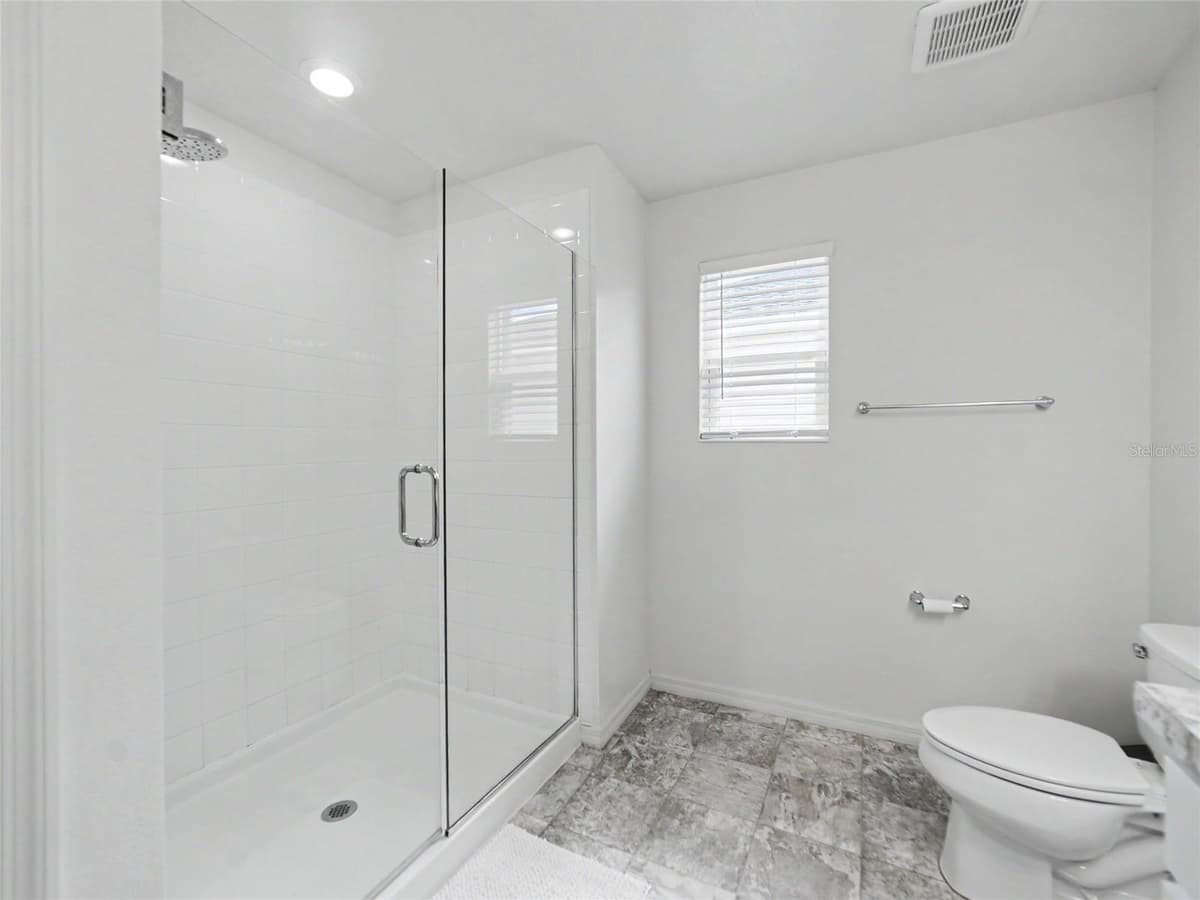 7508 SUNSHINE BRIDGE AVENUE — photo 24 of 38