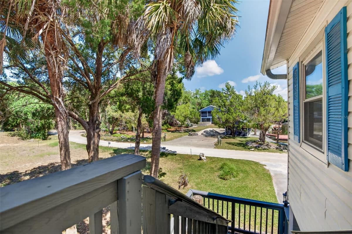 12122 GULF BREEZE COURT — photo 11 of 58