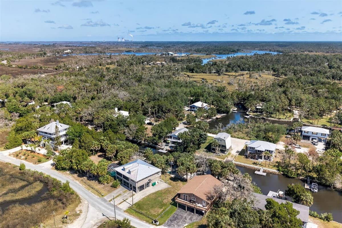 12122 GULF BREEZE COURT — photo 53 of 58