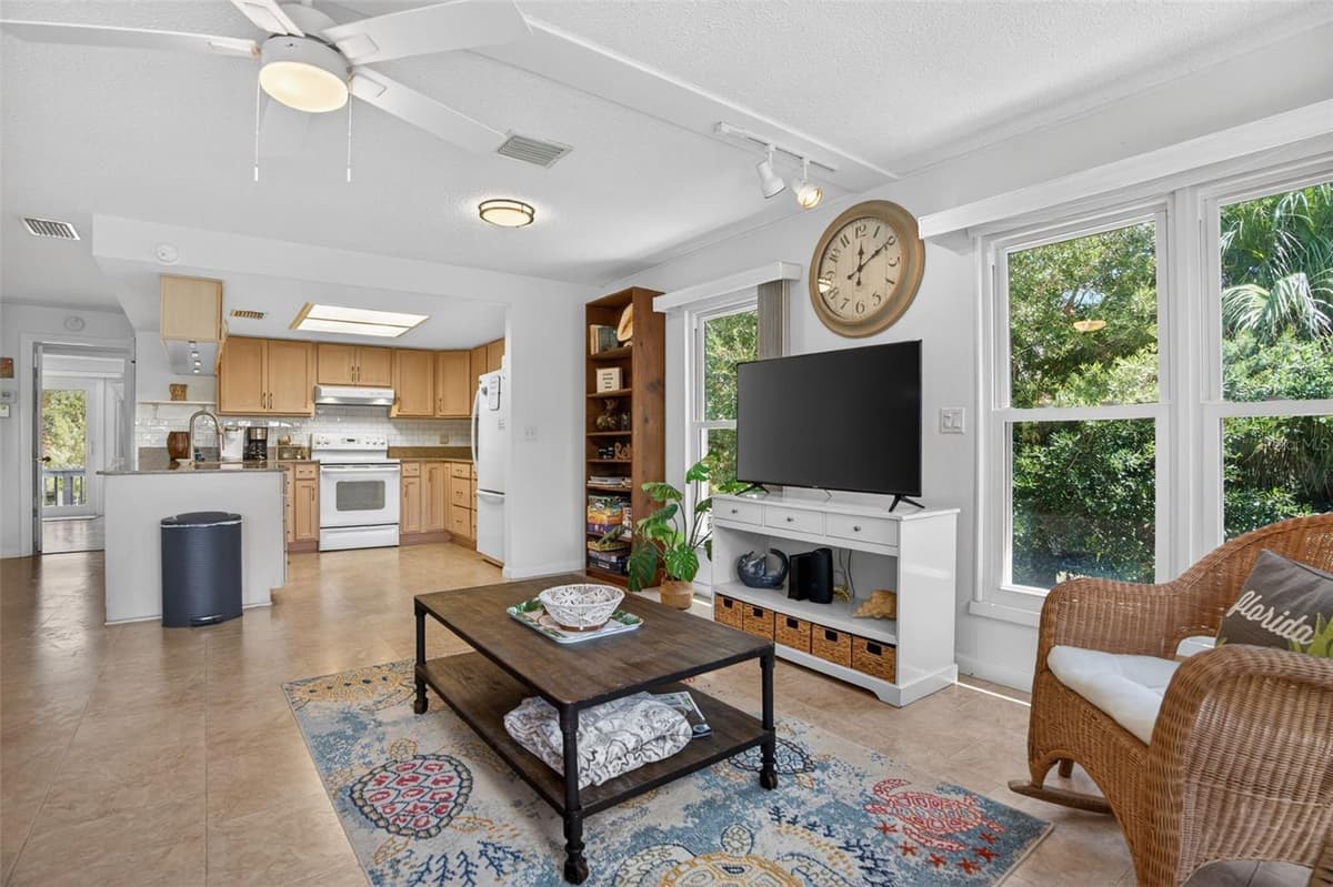 12122 GULF BREEZE COURT — photo 24 of 58