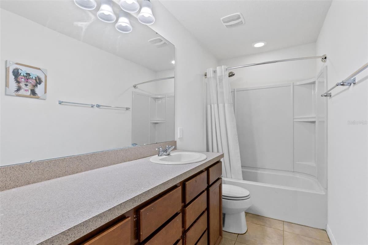 3624 VEGA CREEK DRIVE — photo 5 of 33