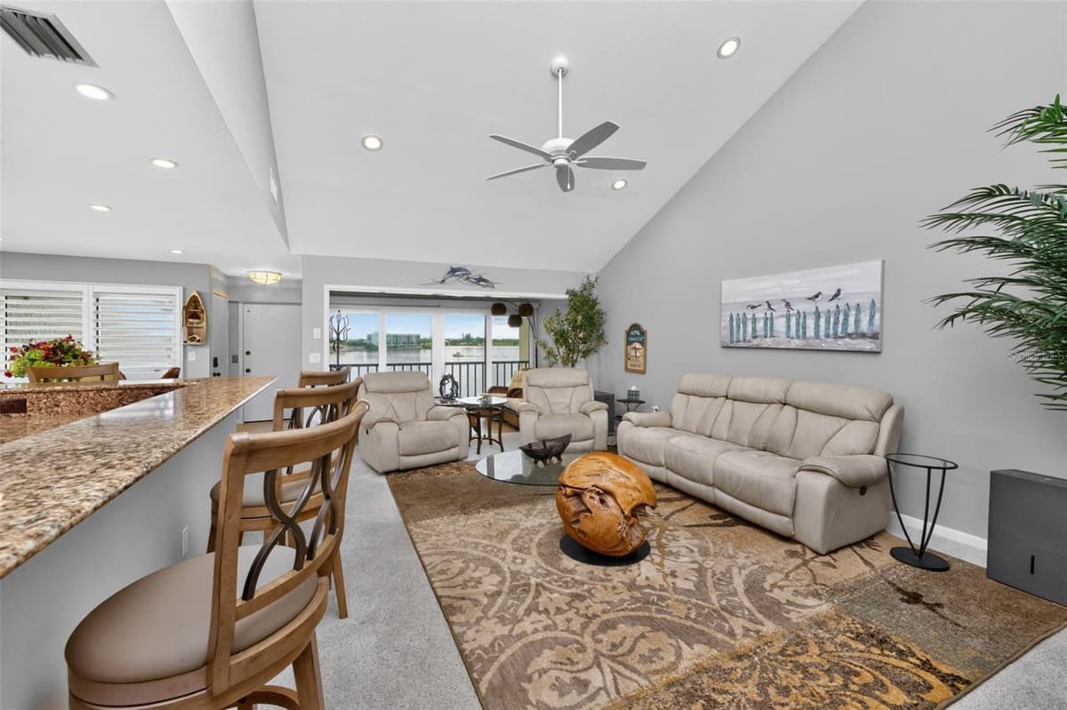 1401 BEACH ROAD — photo 17 of 50