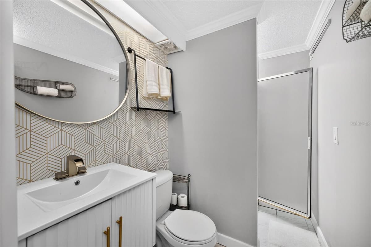 1401 BEACH ROAD — photo 36 of 50