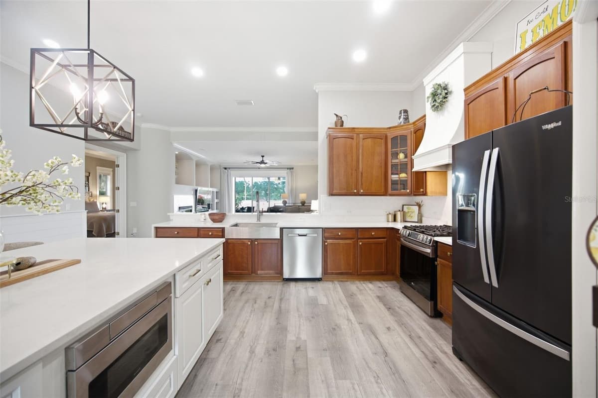 3004 MARBLE CREST DRIVE — photo 10 of 77