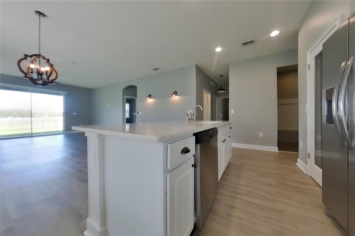 2416 SABASTIAN STREET — photo 5 of 21