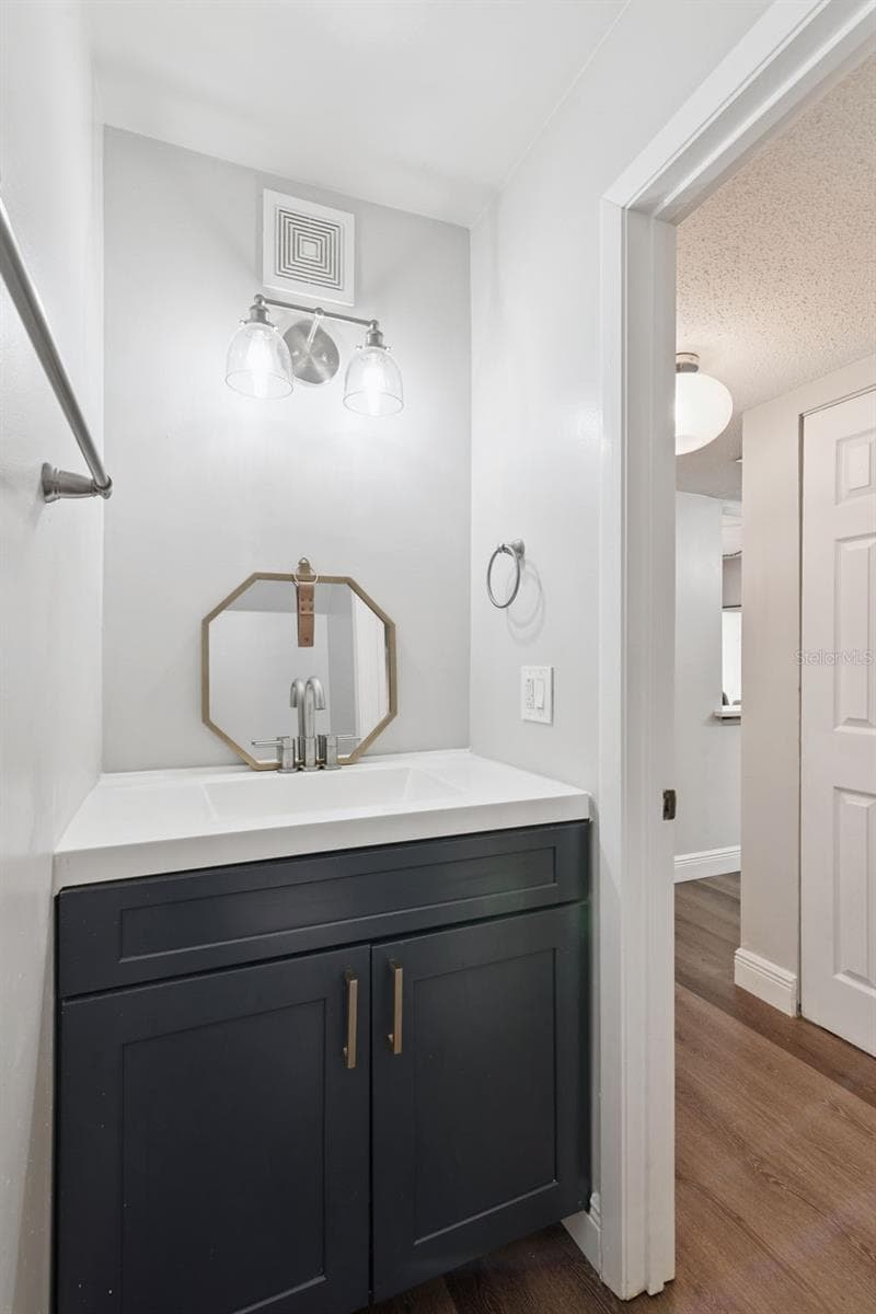 820 PARK LAKE CIRCLE — photo 21 of 28