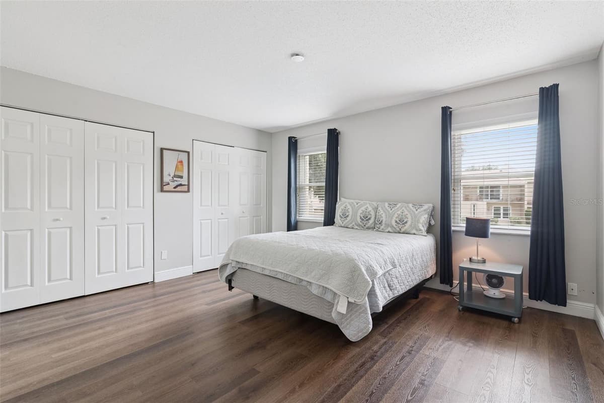 820 PARK LAKE CIRCLE — photo 17 of 28
