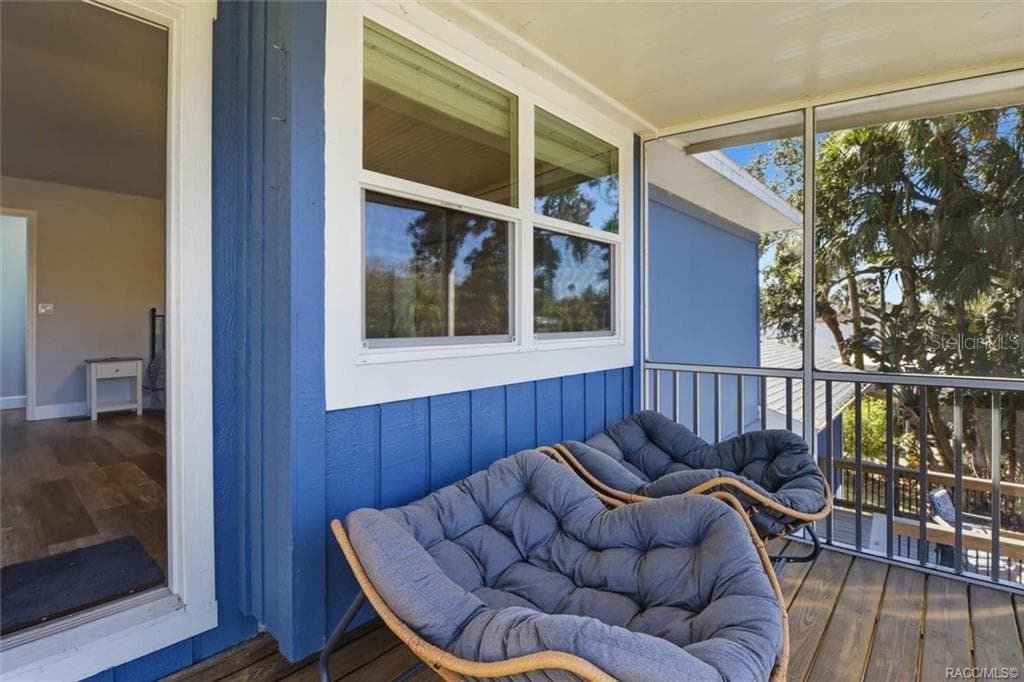 9205 HARBOR ISLE COURT — photo 40 of 57