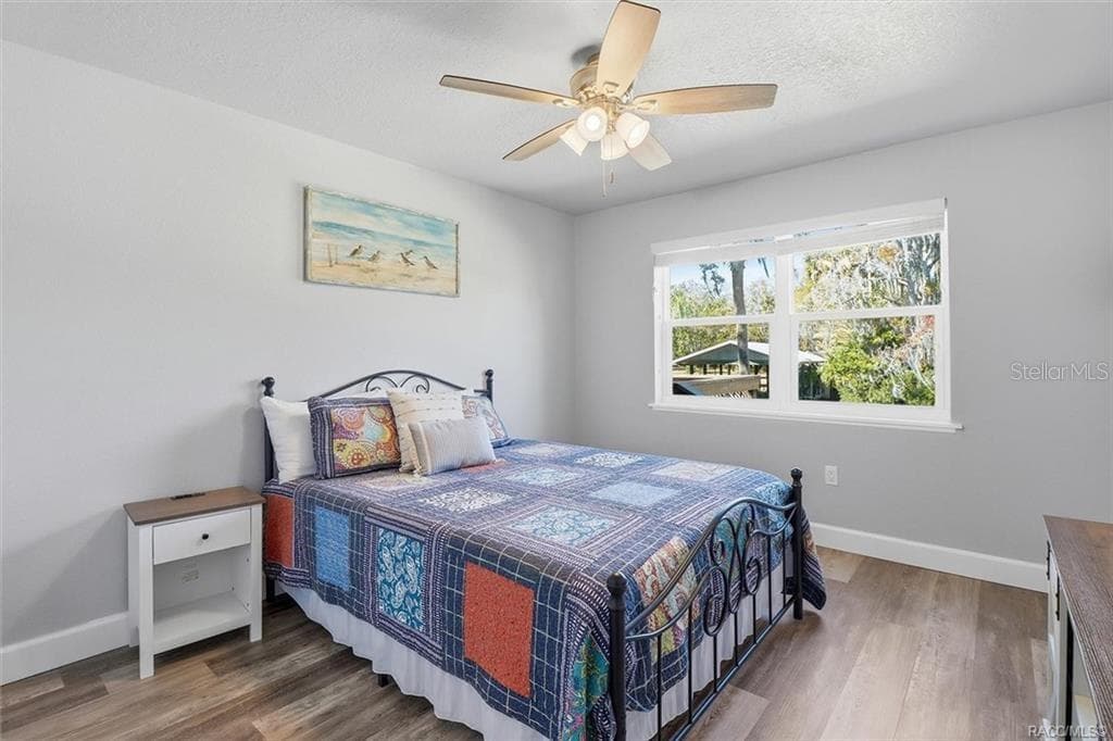 9205 HARBOR ISLE COURT — photo 34 of 57