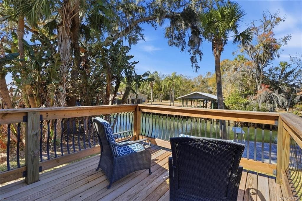 9205 HARBOR ISLE COURT — photo 43 of 57