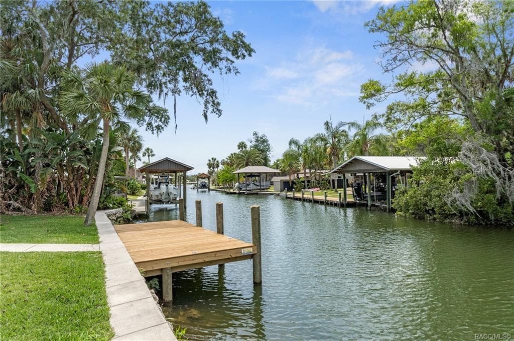 9205 HARBOR ISLE COURT — photo 8 of 57