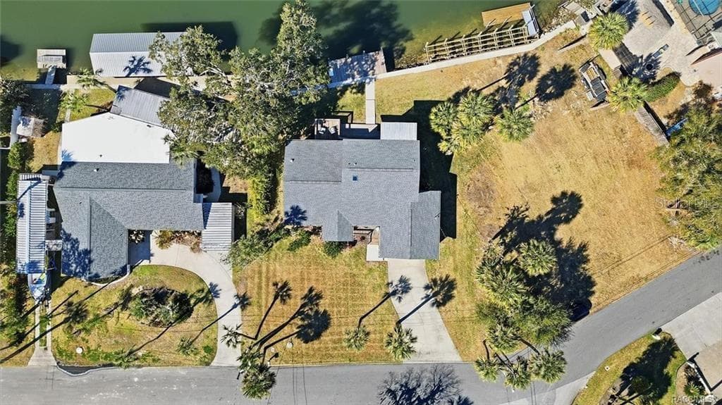 9205 HARBOR ISLE COURT — photo 51 of 57