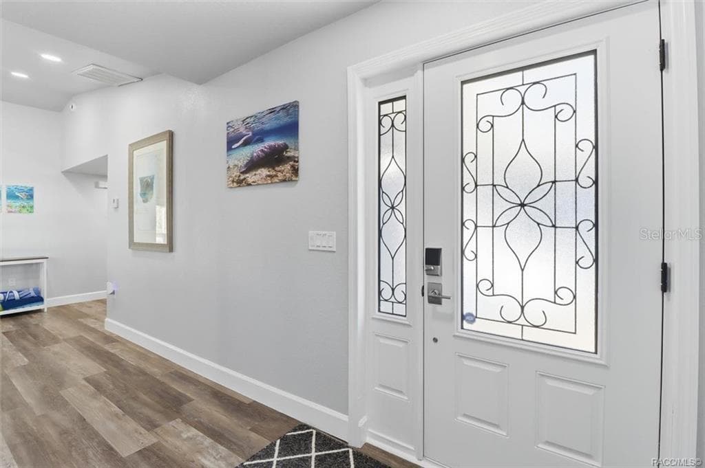 9205 HARBOR ISLE COURT — photo 10 of 57