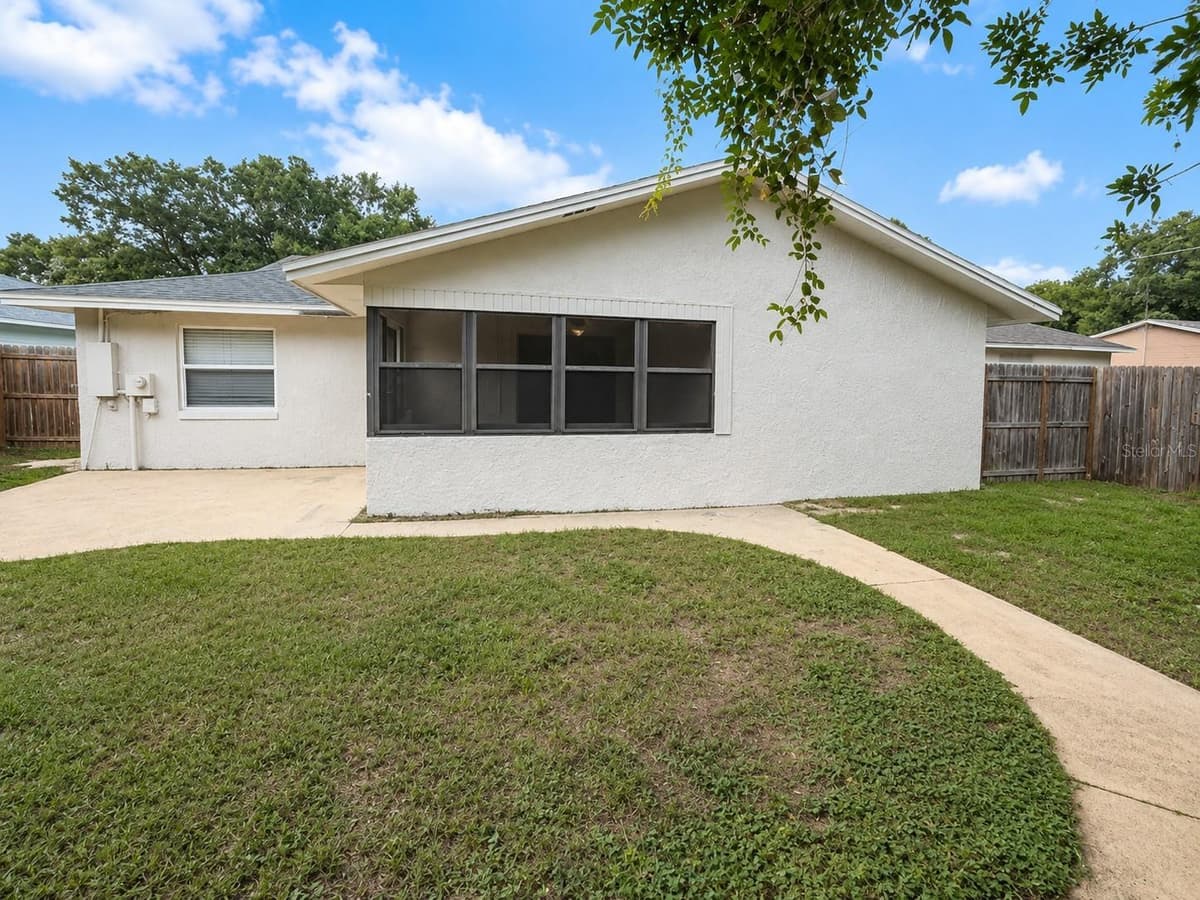 7313 THOMAS JEFFERSON CIRCLE — photo 11 of 11