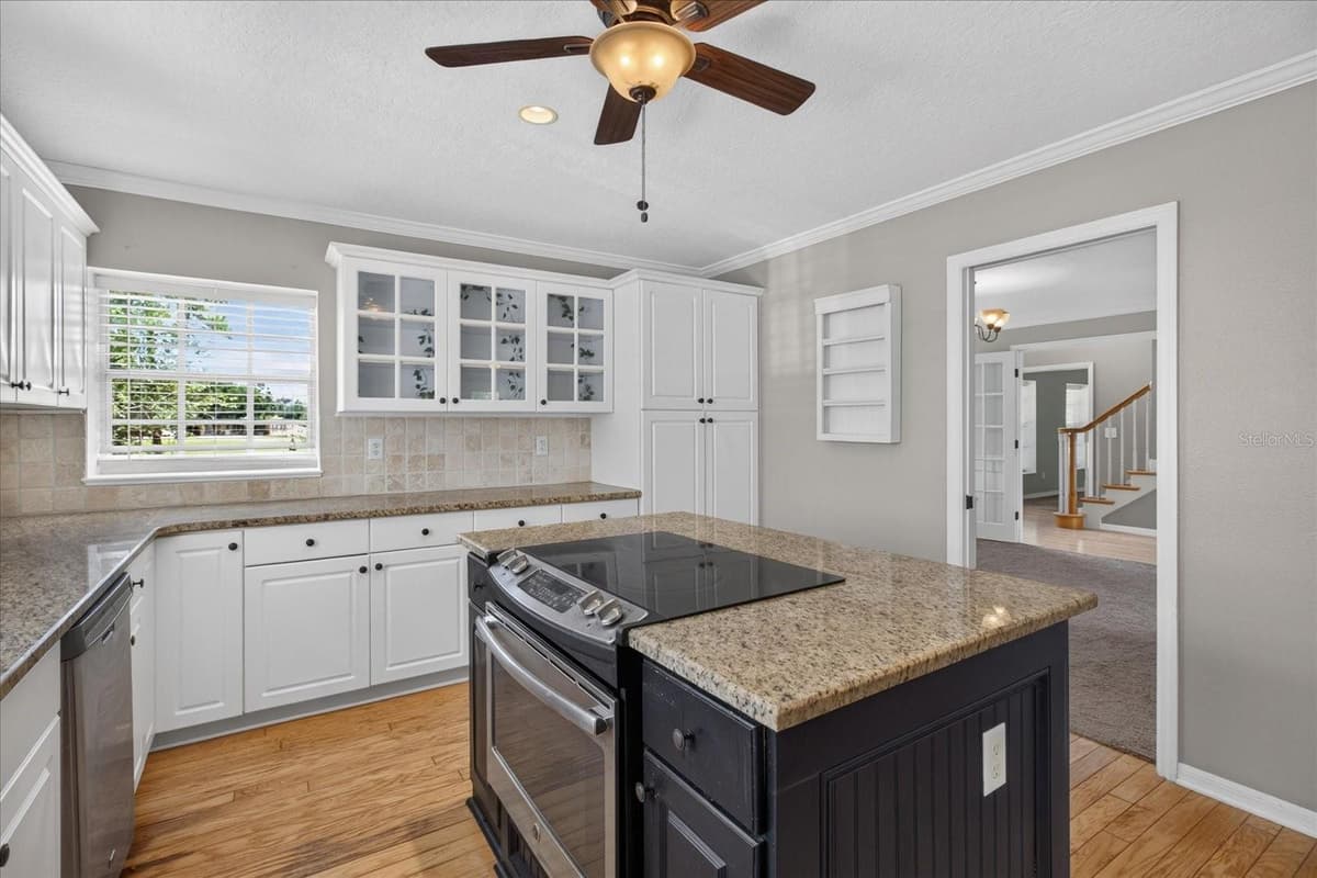 34244 RIDGE MANOR BOULEVARD — photo 37 of 81