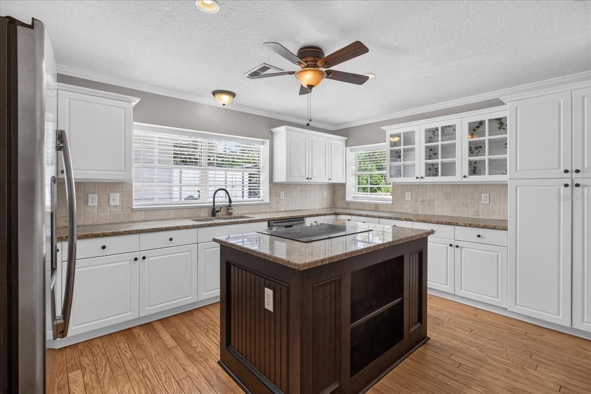 34244 RIDGE MANOR BOULEVARD — photo 38 of 81