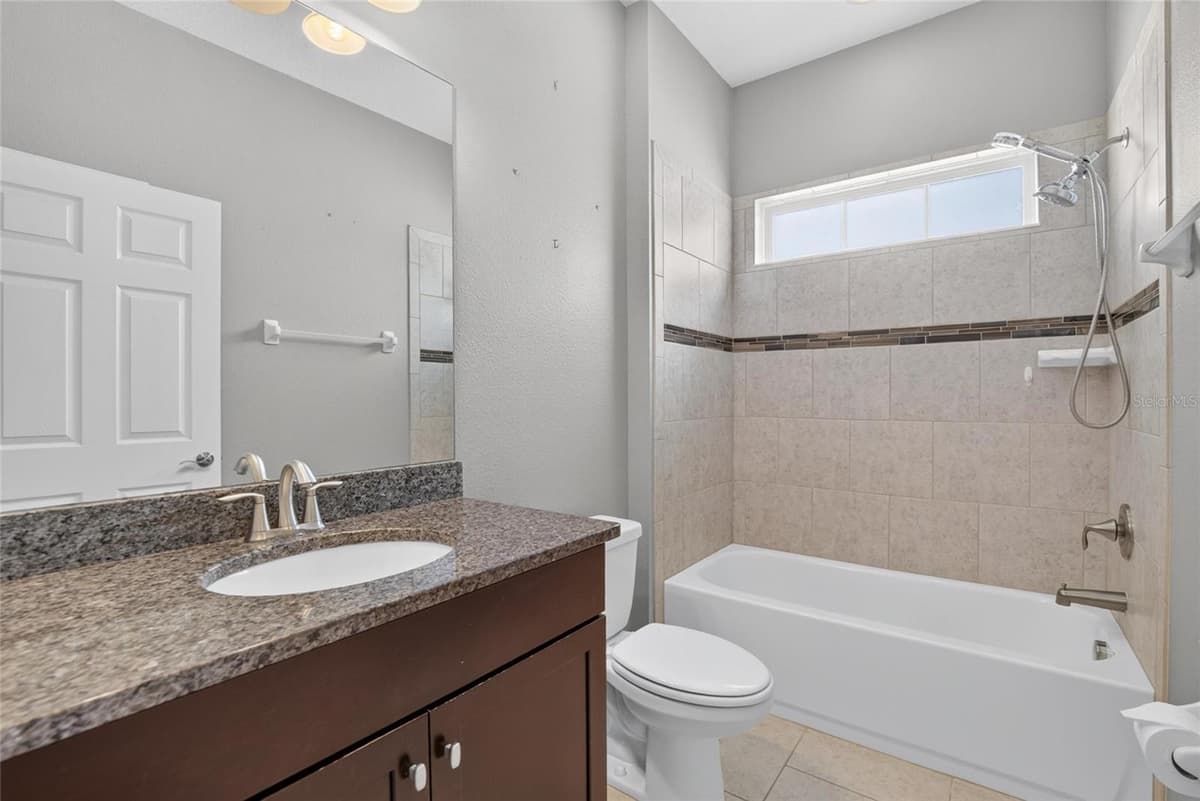 7029 OLD BENTON DRIVE — photo 9 of 58