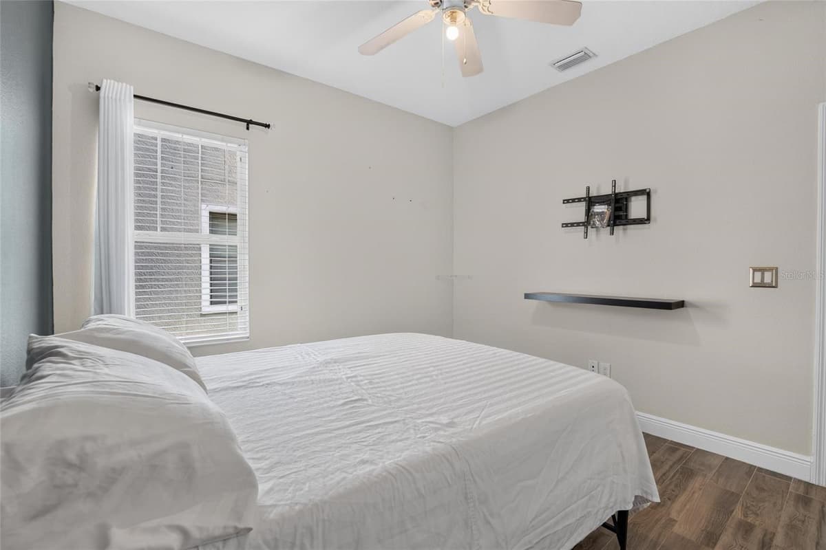 7029 OLD BENTON DRIVE — photo 6 of 58