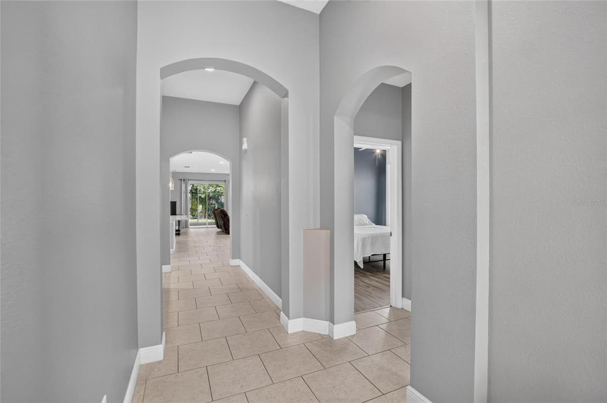 7029 OLD BENTON DRIVE — photo 4 of 58