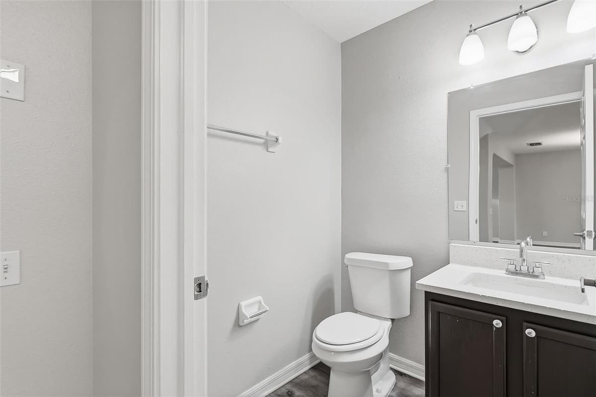 13157 THOROUGHBRED LOOP — photo 31 of 39