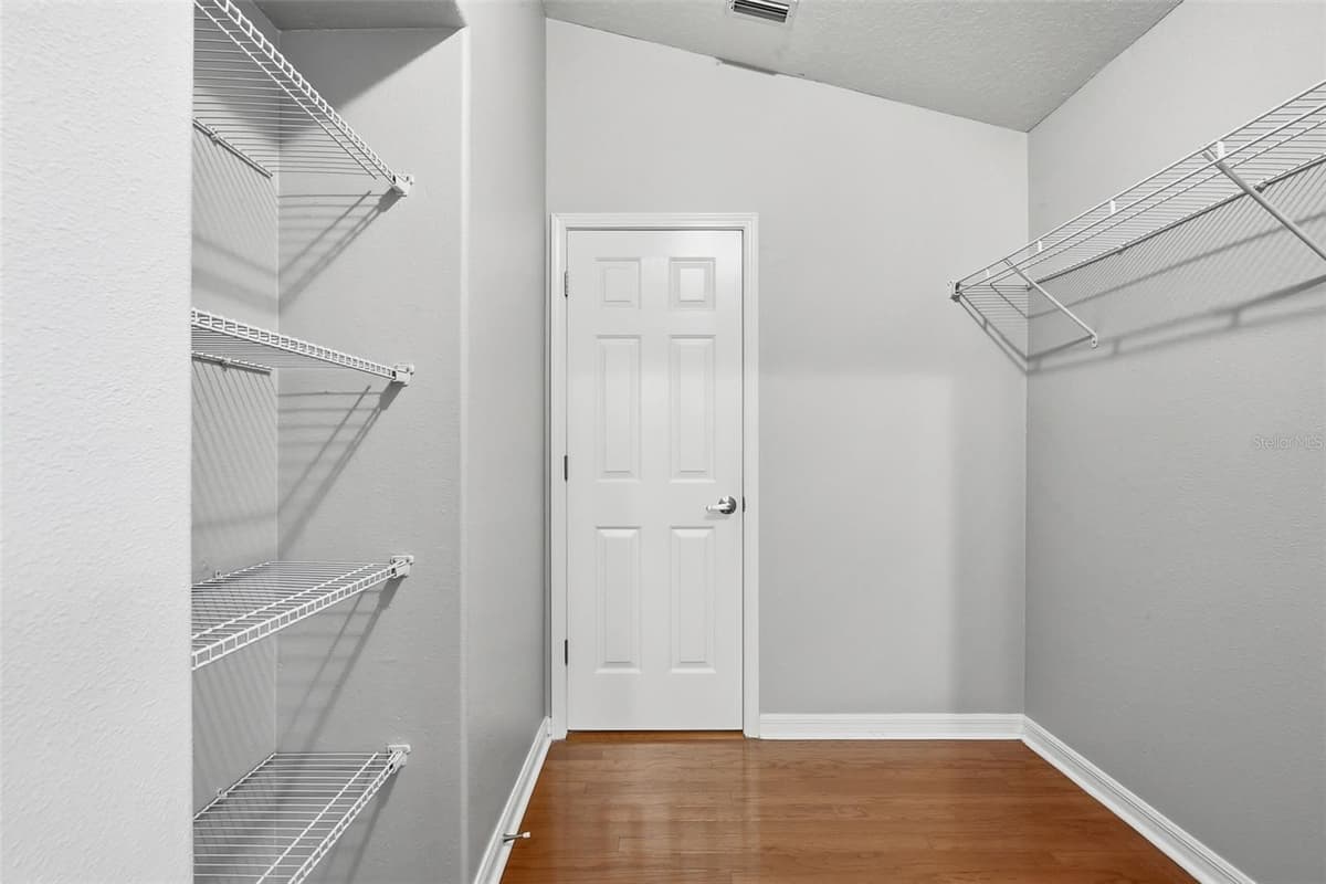 13157 THOROUGHBRED LOOP — photo 30 of 39