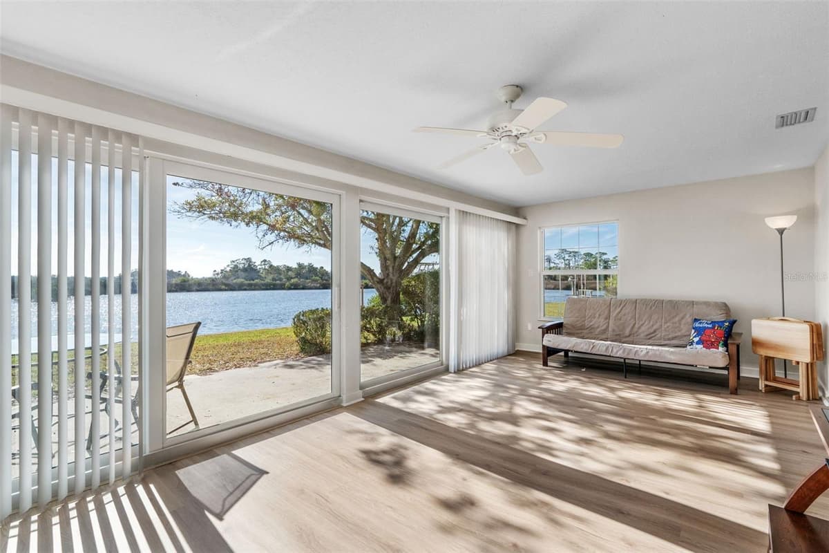 11568 BAYSHORE DRIVE — photo 17 of 46