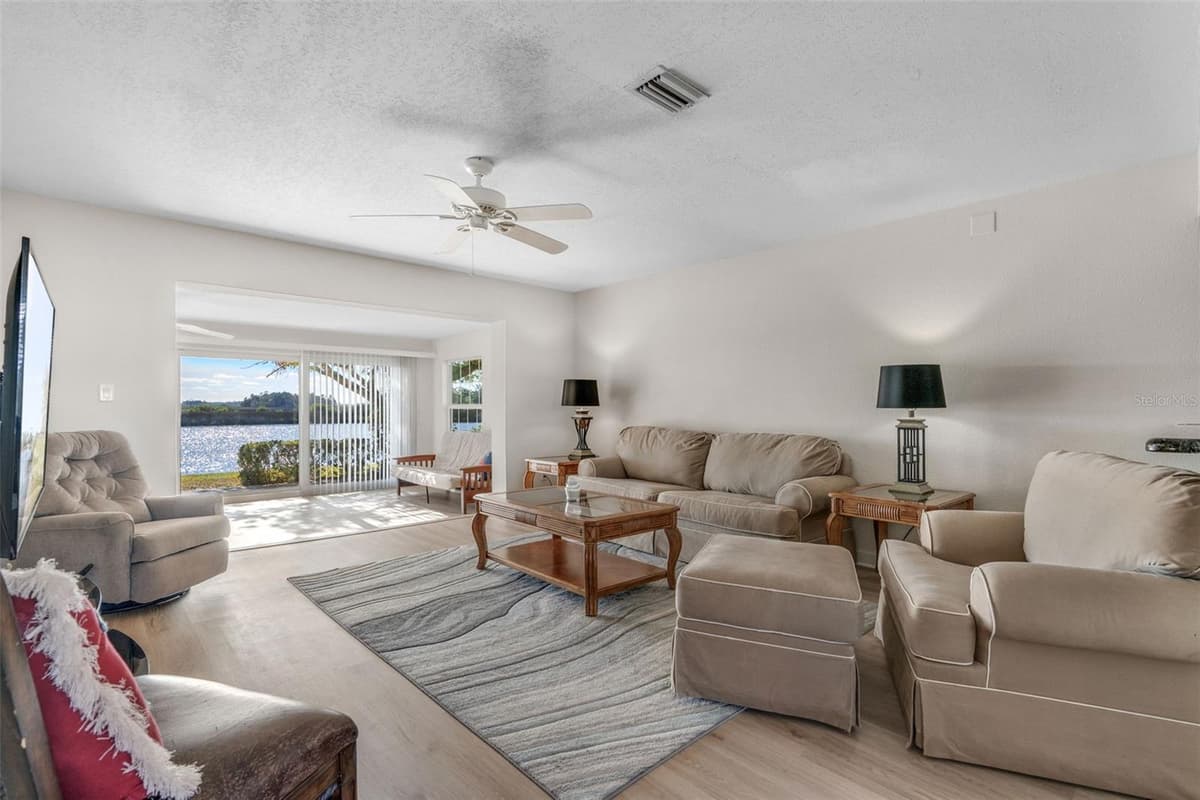 11568 BAYSHORE DRIVE — photo 20 of 46