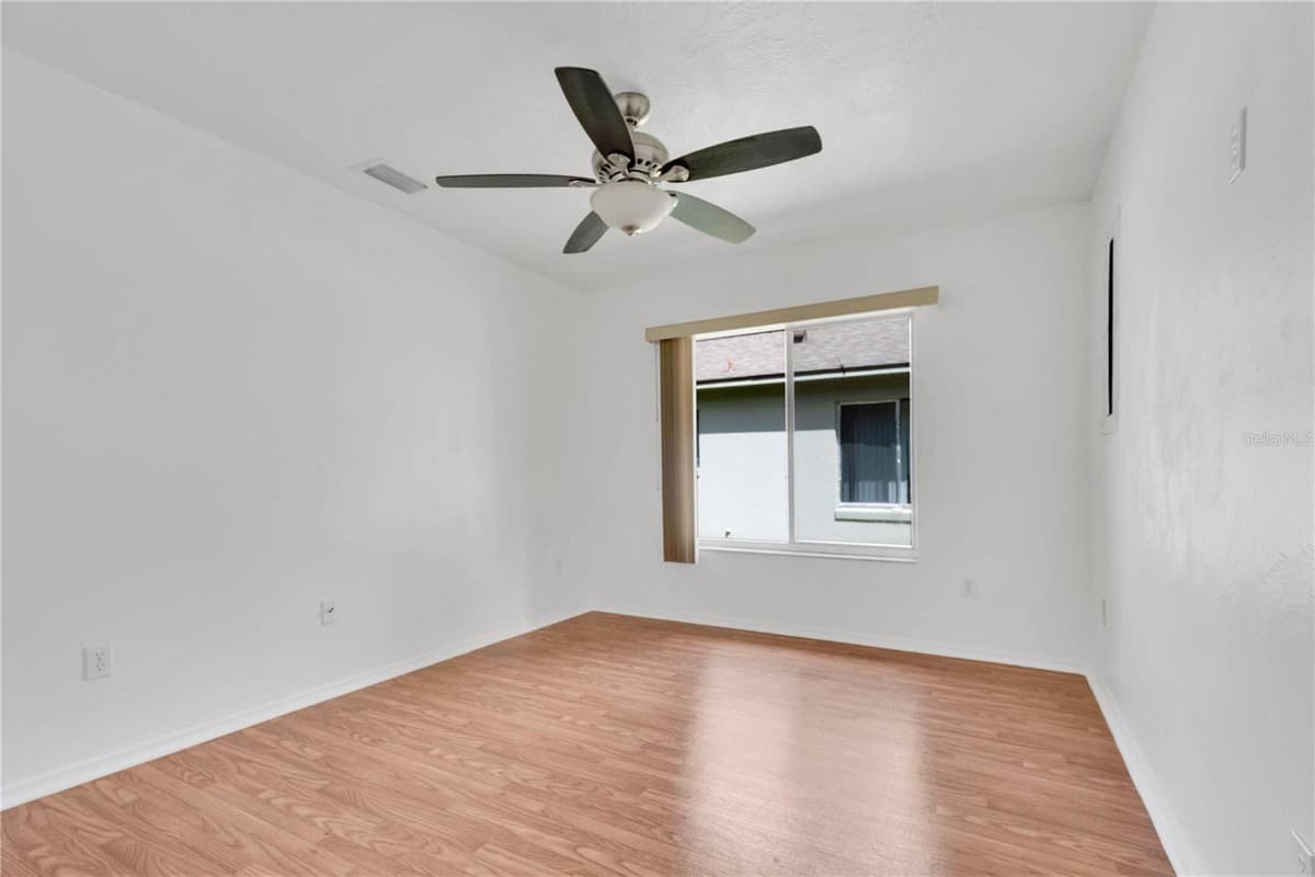 623 PARQUE DRIVE — photo 15 of 29