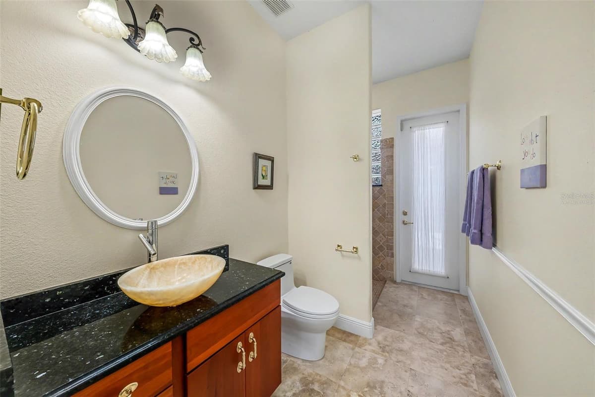 522 NEWHALL LANE — photo 15 of 20